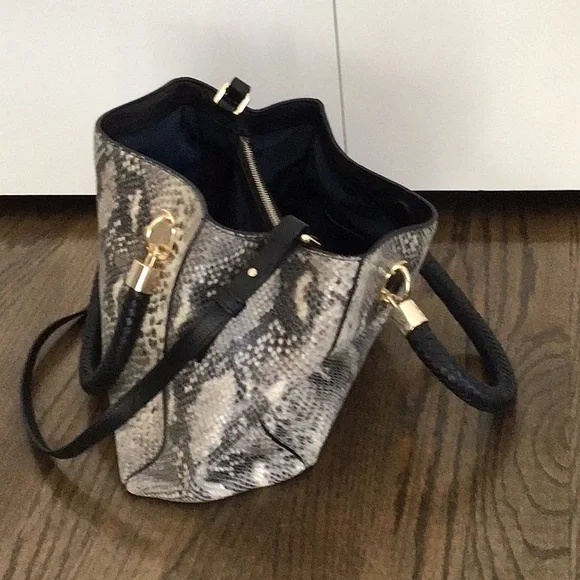 Cole Haan Black and Cream Shoulder Bag with Snakeskin Pattern - Picture 4 of 4